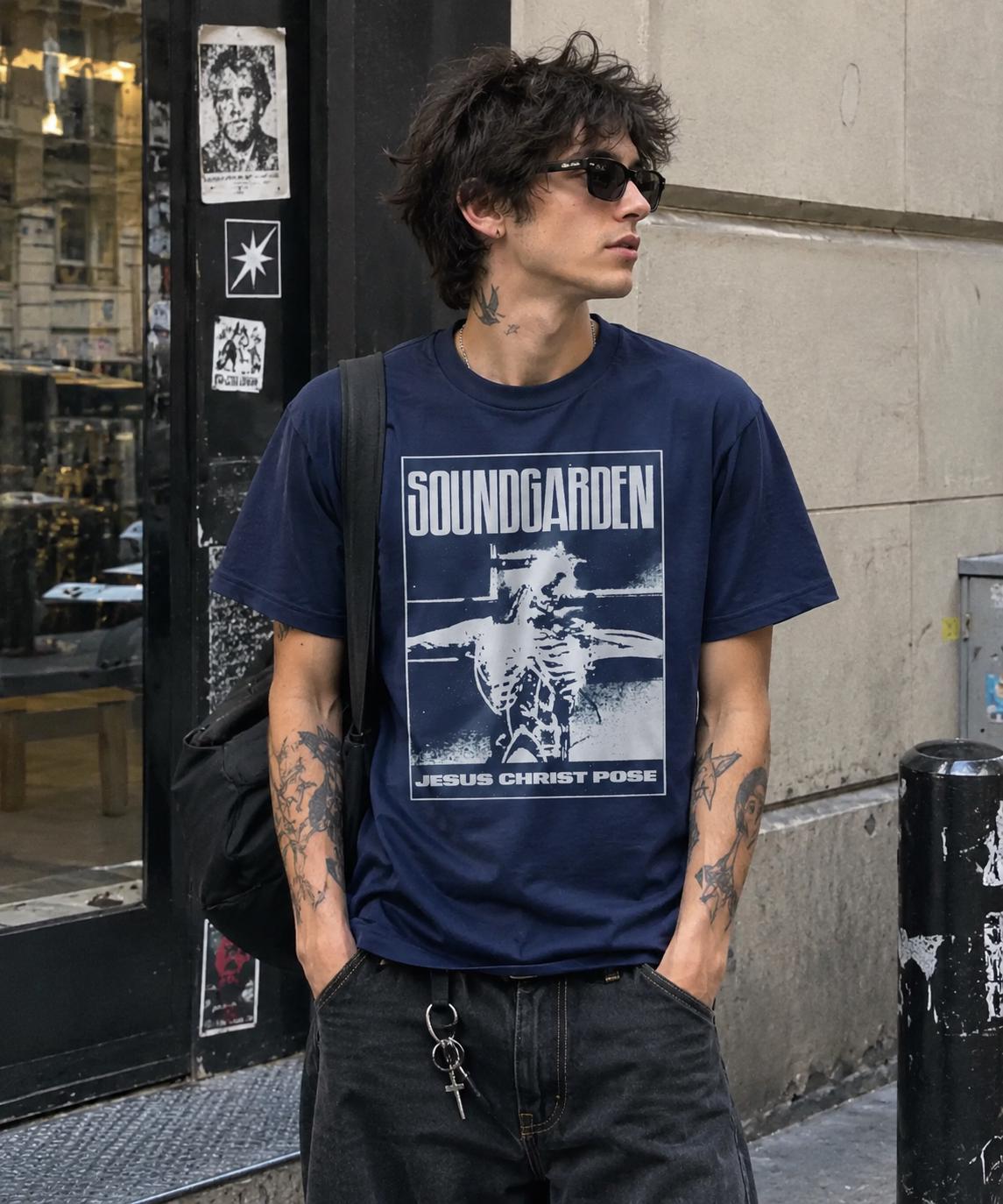 Vintage Soundgarden T-shirt, Jesus Christ Pose Album Art, Grunge