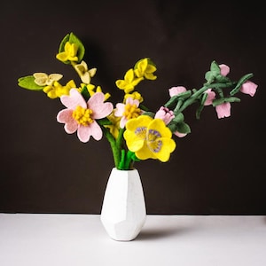 Mellow Sunshine Felt Flower Bouquet