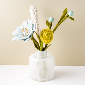 Spring Breeze Felt Flower Bouquet