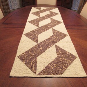 Quilted Table Runner: Cotton Dining Table Topper (57&quot; x 19&quot;)