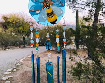 Bee-Windchime-Mom Gift-Garden Decor-Glass Winged Insect Chime