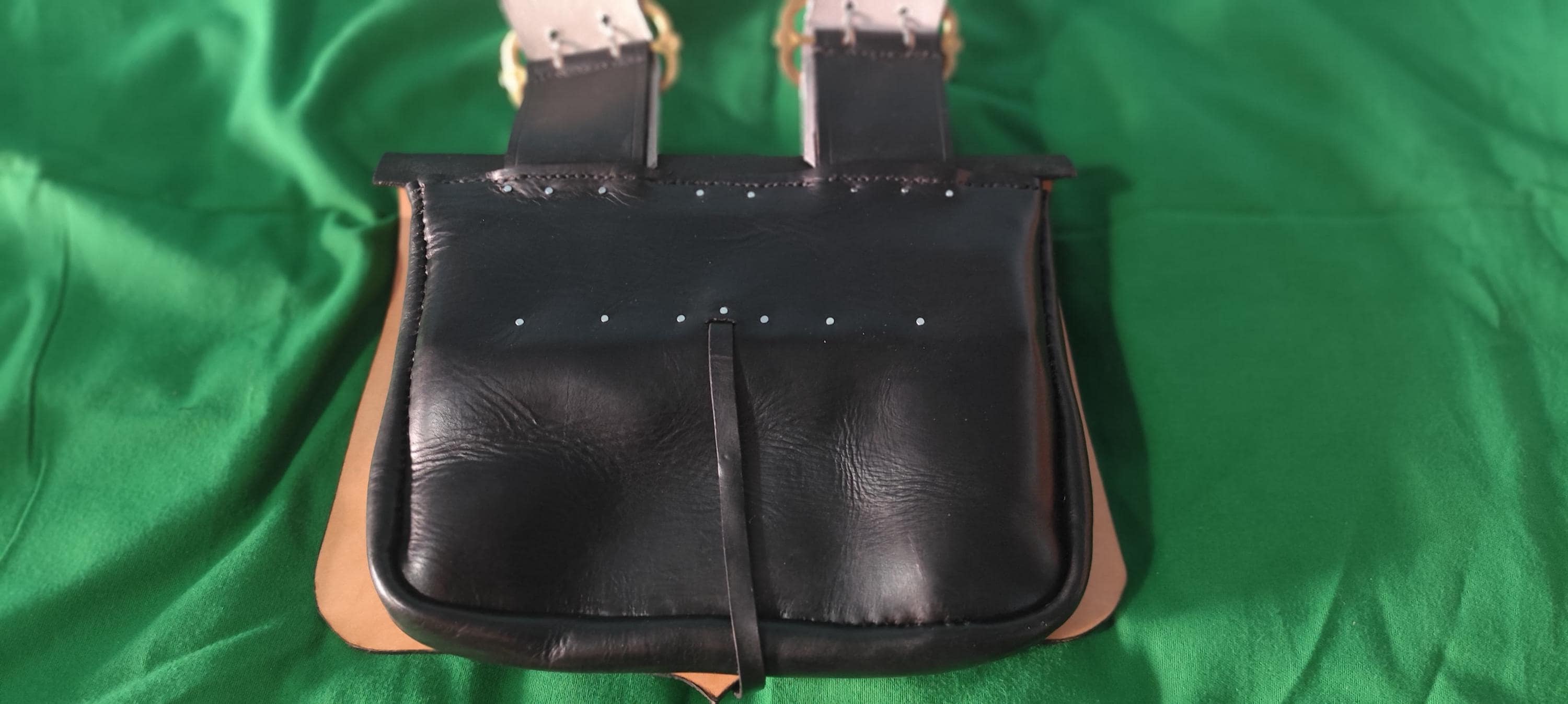 Handmade British Cartridge Pouch Leatherwork | 18th Century