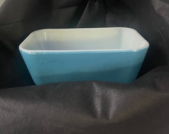 pyrex-small-turquoise-blue-refrigerator