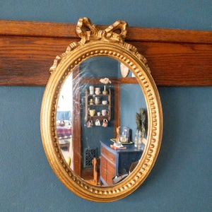 Vintage 1950s Italian Florentine Gold Gilt Wood Mirror | Bow Design | Wall Mirror Gallery Wall | Victorian Hollywood Regency | Made in Italy