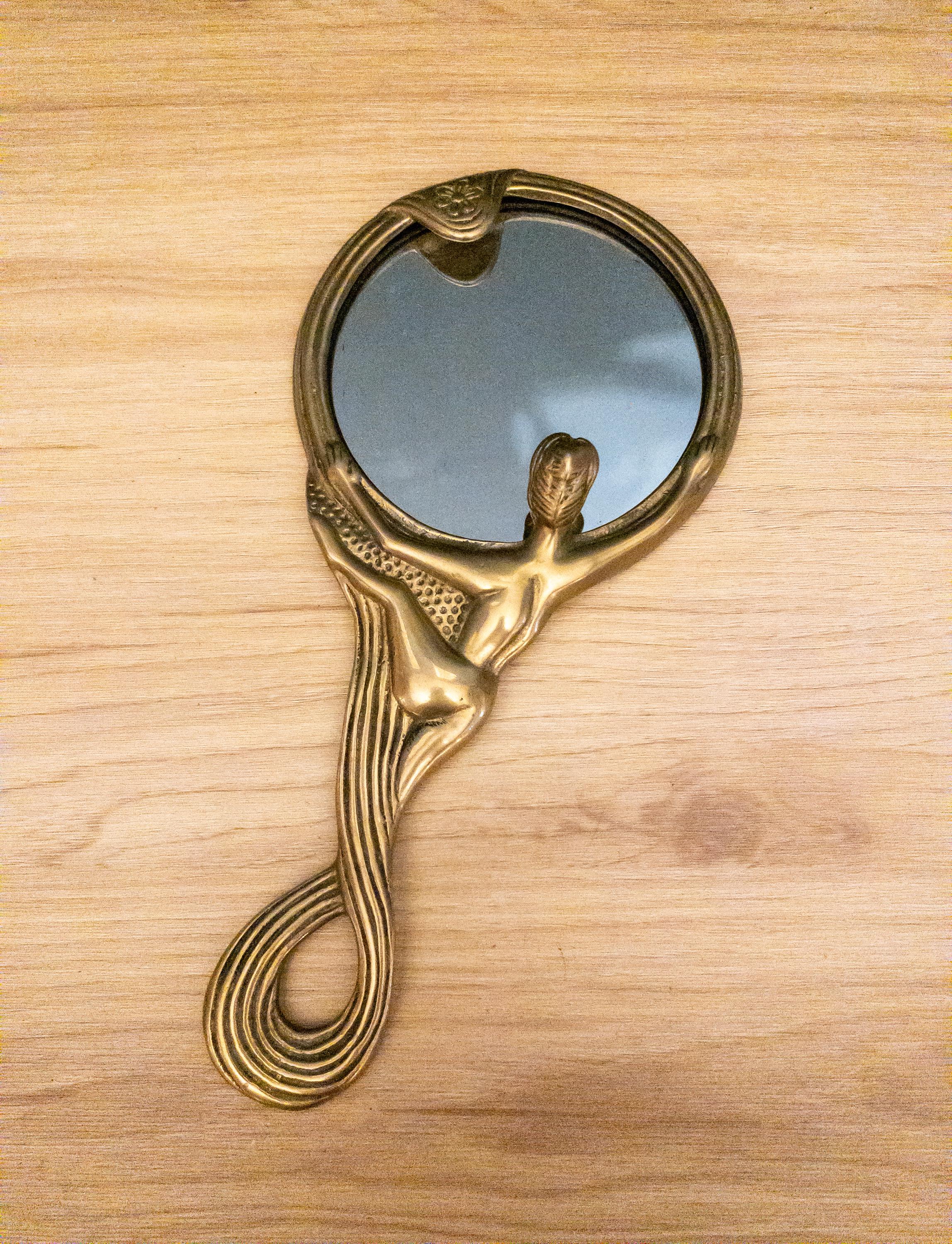 MR-229A アールヌーボー風 女性と蝶をモチーフにした鏡 Art Nouveau Mirror With Lady - Etsy