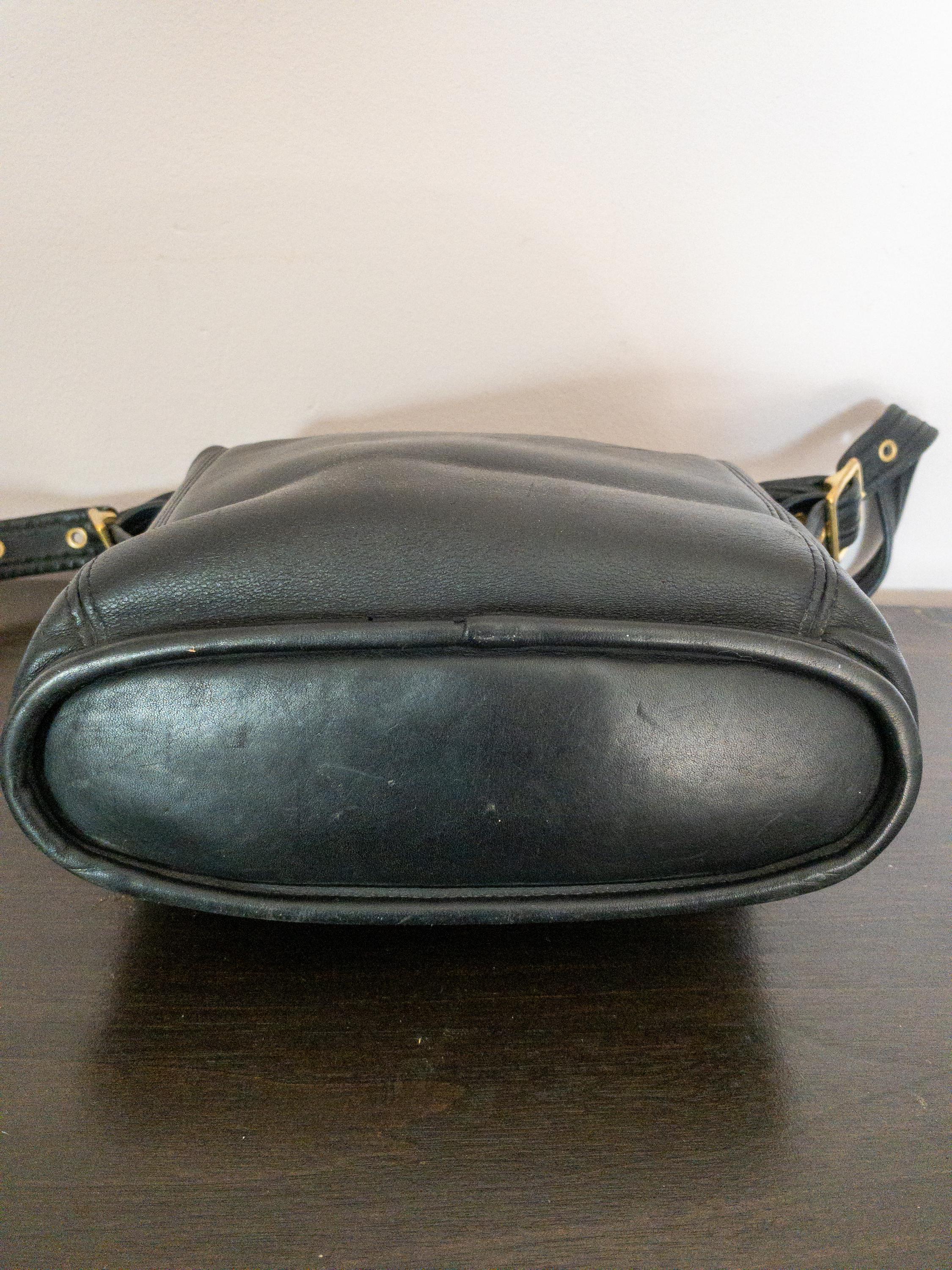【希少】OLD COACH Dulles Bag leather black Coach 10316 Vintage SMALL Soho Black Leather Shoulder Bag w