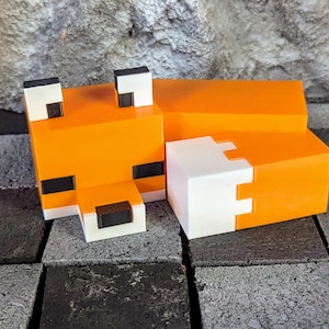 Minecraft-Style Fox || 3D Printed Figurine || Gamer Gift || Video Game Miniatures