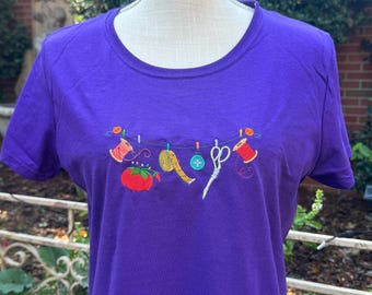 T-shirt with embroidered sewing notions