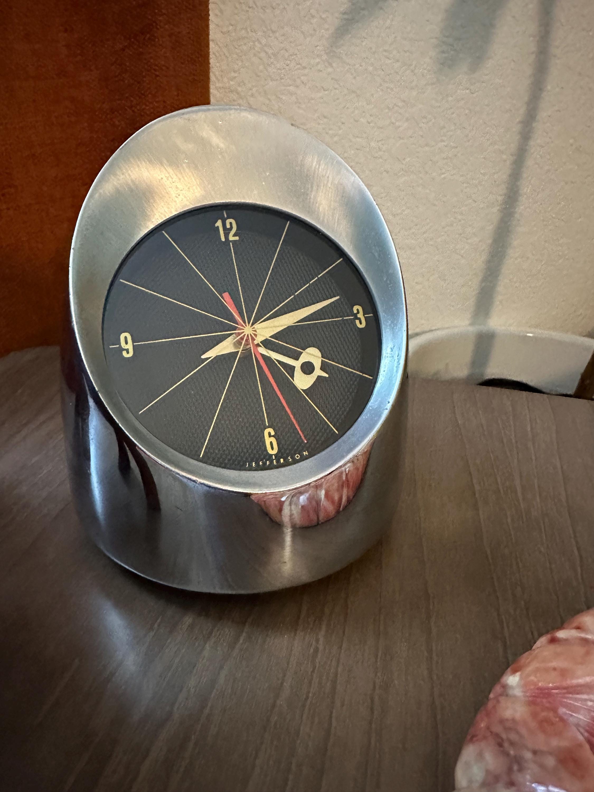 Jefferson 500 Space Age Mid Century Chrome Rocket Shape Desk Top