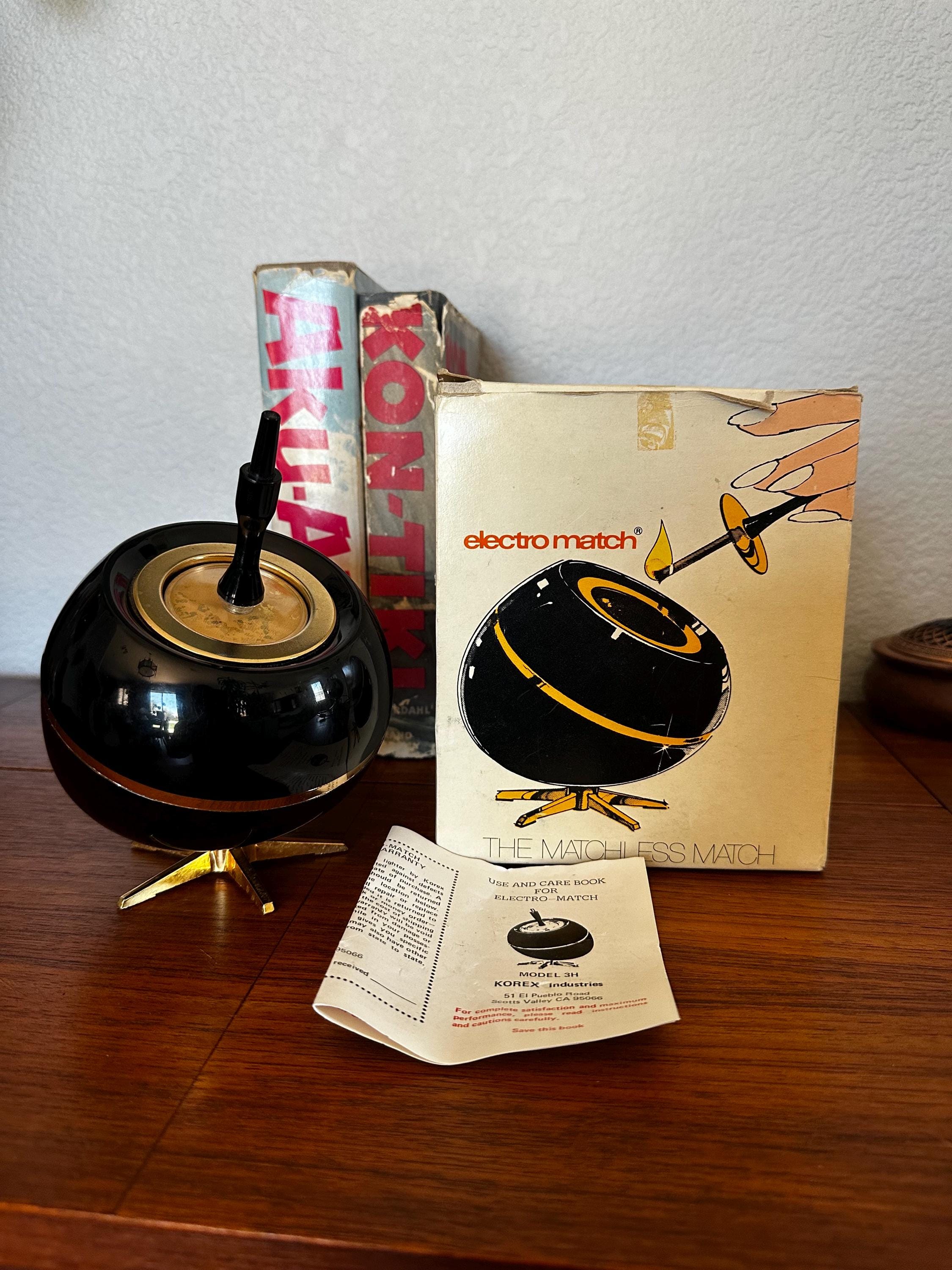 Mid Century 1960'S Black Korex Electro-match Table Atomic Lighter