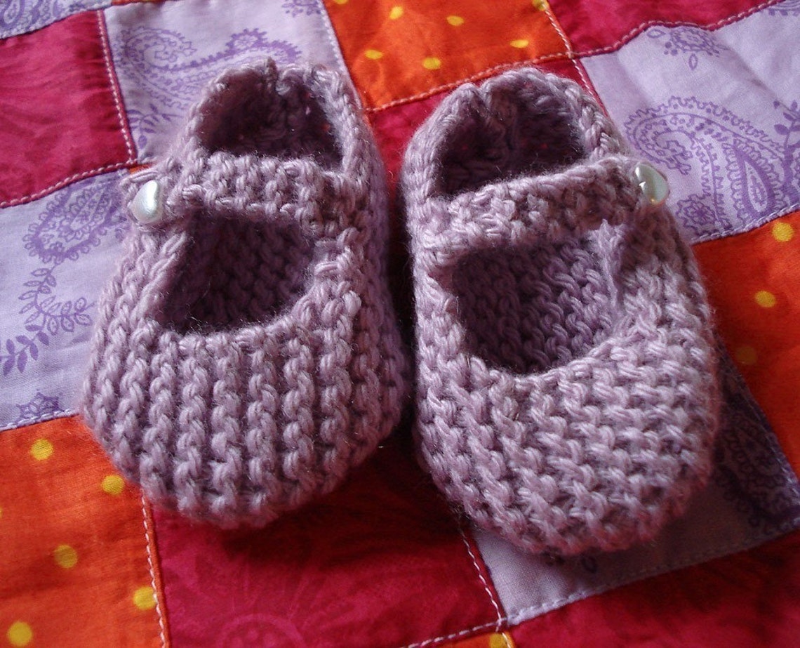 Knitting Pattern for Mary Jane Baby Shoes 36 Months PDF Pattern