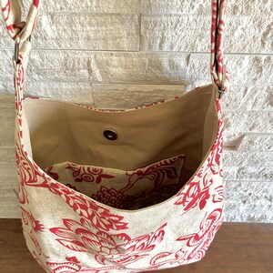 One Handle Hobo Bag Bircham & Red image 7