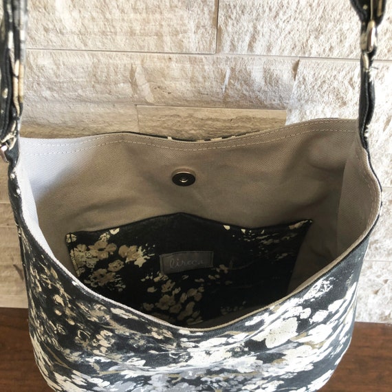 Hobo blossom online wristlet