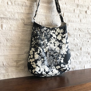 One Handle Hobo Bag - Neutral Painterly Blossom