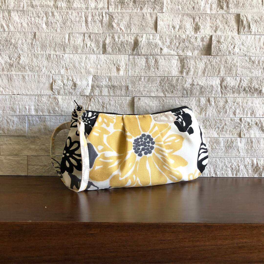 Pleated Wristlet Zipper Pouch Clutch Bridesmaid Gift Floral Etsy