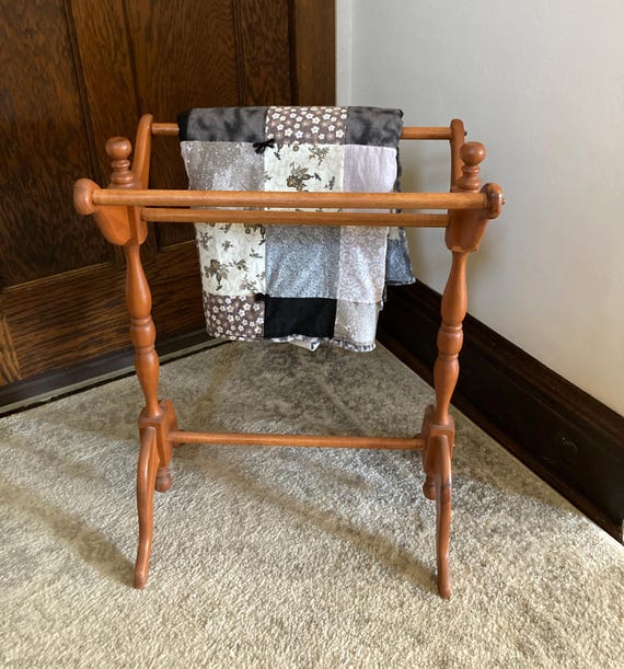 Vintage Wood Quilt Rack, **LOCAL PICKUP ONLY, St. Paul Minnesota