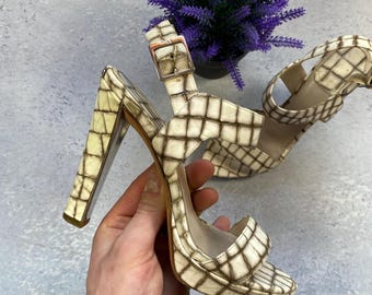 Christian Dior Women’s Heels Aligator Leather Size EUR 36