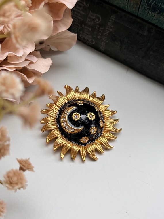 Vintage Sun, Moon, Stars Celestial Pendant Brooch