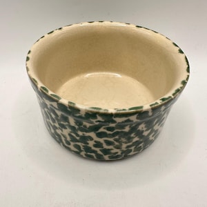 Vintage grüne Schwammkeramik-Ramekin, kleine Steingutschale, gesprenkelt