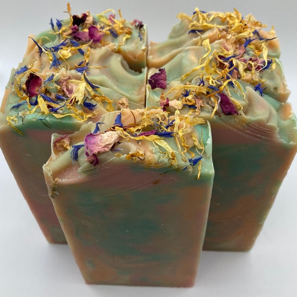 handmade-soap-etsy-canada