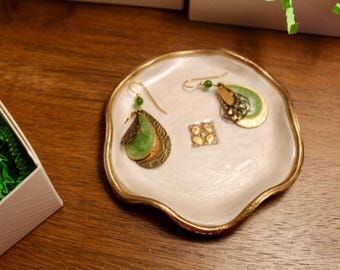 Clay Ring Dish - 4" Round Shape & Scalloped Edge with Celtic Knot