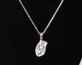 Sea Glass Pendant Necklace White