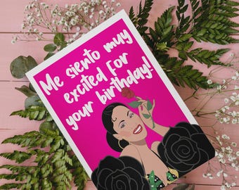 Me siento muy excited for your birthday! - Bilingual Birthday Card - Latin Music Fan Art A2 Card (Pink & Black)