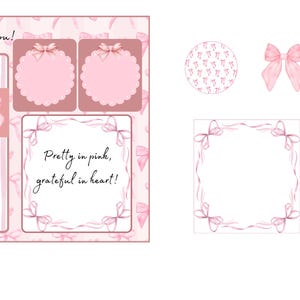 以下が含まれることがあります： ピンク色の水彩文具要素のコレクション。 「Pretty in pink, grateful in heart!」と「Thank you!」のテキストが入った長方形のレイアウトが含まれています。 デザインはリボンとスカラップエッジが特徴です。
