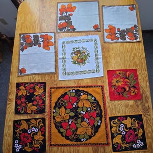 70s shabby chic kitchen linen gift set, earthy fall colors, floral and fruity napkins, placemats, tea towels, MCM housewarming gift set.