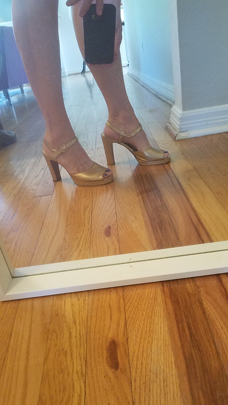 70s disco glam slingback heels by Adige Pour Daniela Schuhsalon 4 inch heel Metallic gold disco heels size 7 glam rock summer high heel.