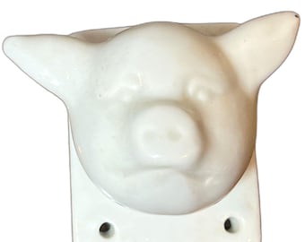 Vintage Ceramic Pig Wall Hook Apron Towel Hanger Farmhouse Mid Century MCM White