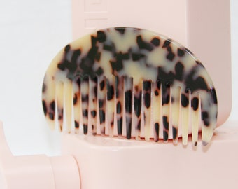 Oval Resin Hair Comb, Multi Coloured, Mother of Pearl, Light Tortoiseshell, Dark Tortoiseshell