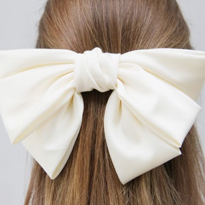Oversized Cream Hair Bow