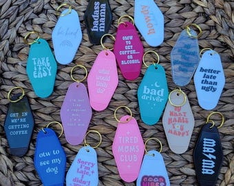 Custom Vintage Motel Keychain: Personalized Car Key Tag