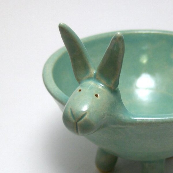 Ceramic Bunny Bowl in Mint Green