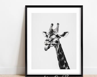 Funny Giraffe Art Print, Wall Art, Modern Black and White, Trendy Art Print, Safari Animal Poster, Digital Download, PRINTABLE Art