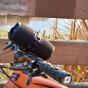 JBL Charge 5 Bicycle MTB E-Bike Speaker Mount Bracket - SpeakerCaddy