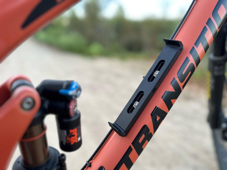 Anker soundcore speaker bracket mounted to a Mountain bike showing close up detail