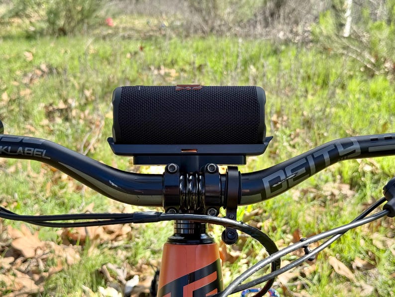 Sick front view of speaker mounted to bicycle