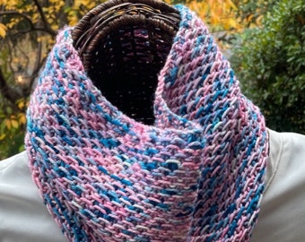 Handknitted Neckwarmer/Cowl in Hand-Dyed Pure Merino