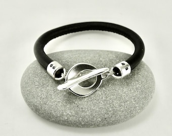 Leather Bracelet with Custom Toggle Clasp - B0410