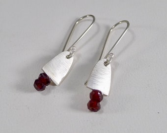 Tiny Sterling and Garnet Earrings - E2460