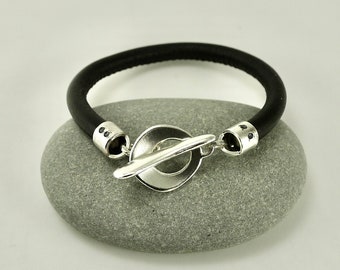 Leather Bracelet with Custom Toggle Clasp - B0410