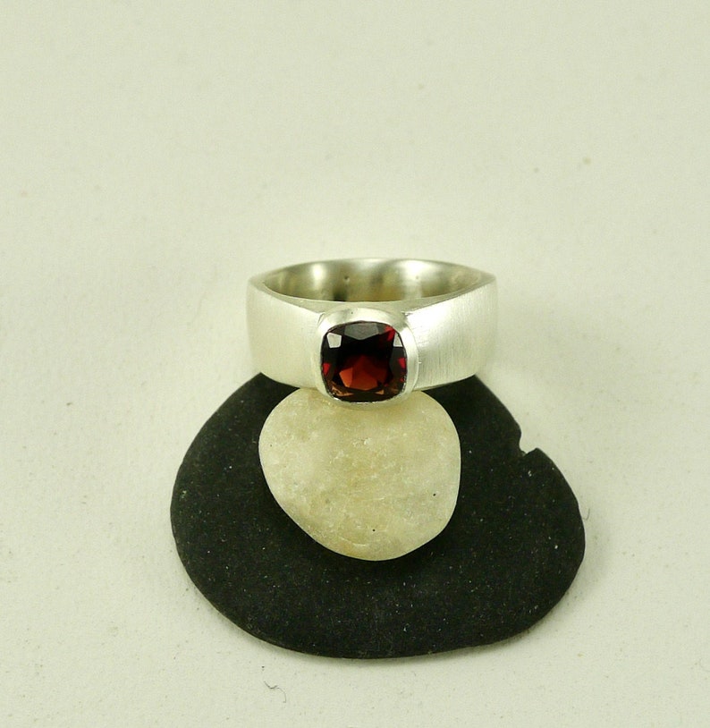 Wide Band Sterling Ring with Cushion Cut Garnet R0221 image 6