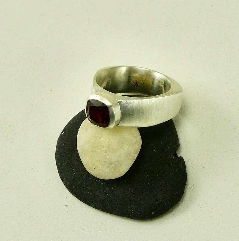 Wide Band Sterling Ring with Cushion Cut Garnet R0221 image 5