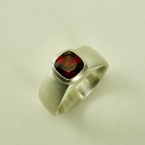 Wide Band Sterling Ring with Cushion Cut Garnet R0221 image 1