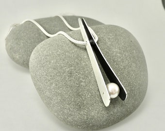 Wishbone Pearl Necklace - N1771