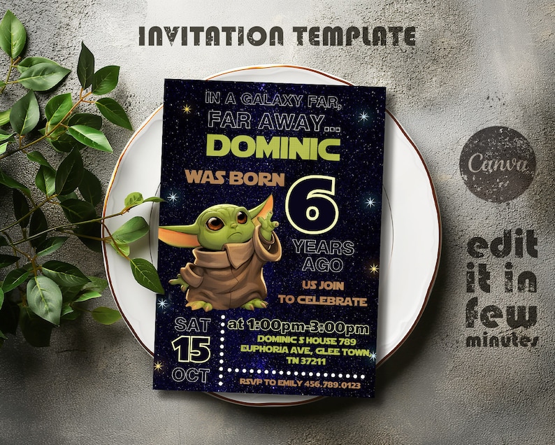 K&ouml;nnte beinhalten: Eine Star Wars-Motto-Geburtstagseinladung mit einem Cartoon-Bild von Baby Yoda. Die Einladung ist f&uuml;r Dominics 6. Geburtstagsparty am 15. Oktober von 13:00 bis 15:00 Uhr. Die Einladung enth&auml;lt die Adresse und RSVP-Informationen.