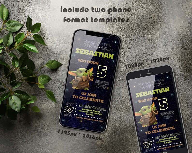 K&ouml;nnte beinhalten: Ein Telefon-Bildschirm-Mockup mit einer Star Wars-Themen-Geburtstagseinladung f&uuml;r einen 5-j&auml;hrigen Jungen namens Sebastian. Die Einladung zeigt eine gr&uuml;ne Alien-Figur mit gro&szlig;en Ohren und einem braunen Gewand. Der Text auf der Einladung lautet: "In einer weit, weit entfernten Galaxie... Sebastian wurde vor 5 Jahren geboren.  Feiert mit uns. Sa 27. M&auml;rz von 11:30 bis 14:00 Uhr. Sebastians Haus, 333 Cherry Ln, Chicago, IL 60607. RSVP an [Telefonnummer]."