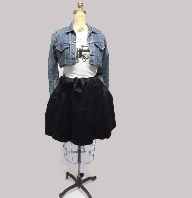 Retro Style Black TeaCup Skirt with Pockets XL image 2